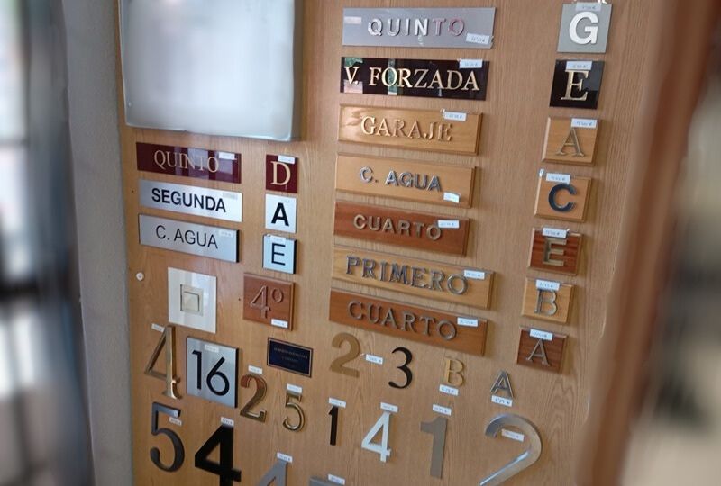 diseño de buzones a medida para edificios y comunidades
