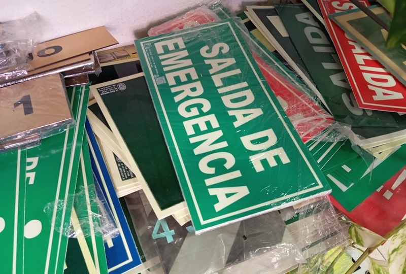diseño de buzones a medida para edificios y comunidades