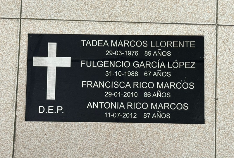 placa funeraria personalizada para sepulturas